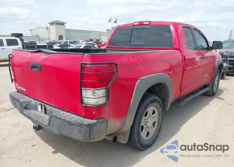 2011 Toyota Tundra Grade 4.6L V8 z USA, uszkodzony, nr VIN 5TFRM5F13BX028068